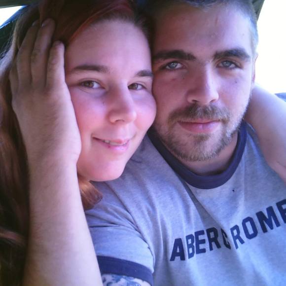 Meet your Posher, Stephanie - Picture 3 of 16